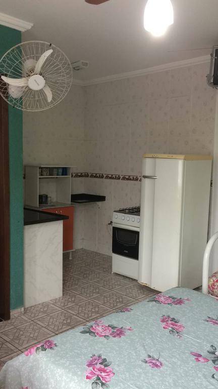 Pousada Maria Helena Гуаратуба Екстериор снимка